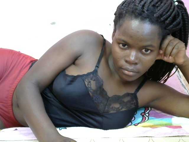 Live sex webcam photo for Melodiusm #271234620