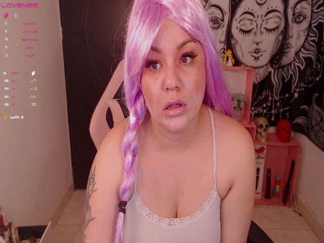 Live sex webcam photo for Clairebays_ #271235143