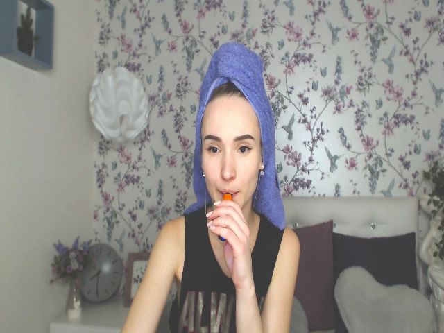 Live sex webcam photo for Your_Mystery_ #271239875