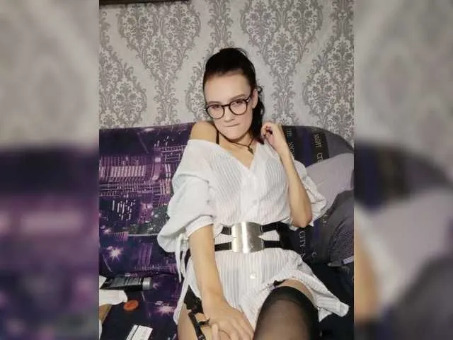 Live sex webcam photo for GerdaRaa #271237629