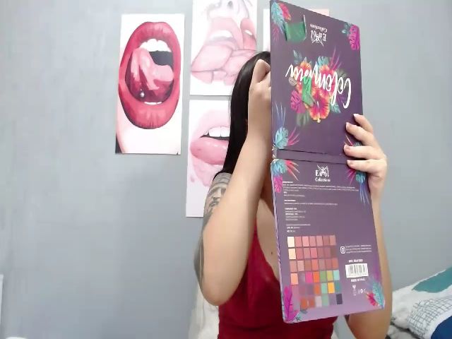 Live sex webcam photo for Sweet_dirtyx #271235852