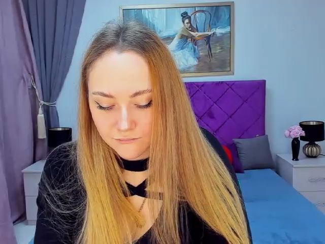 Live sex webcam photo for SeveiGold #271234515