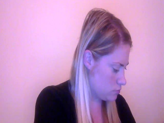 Live sex webcam photo for AmyLove53 #271230450