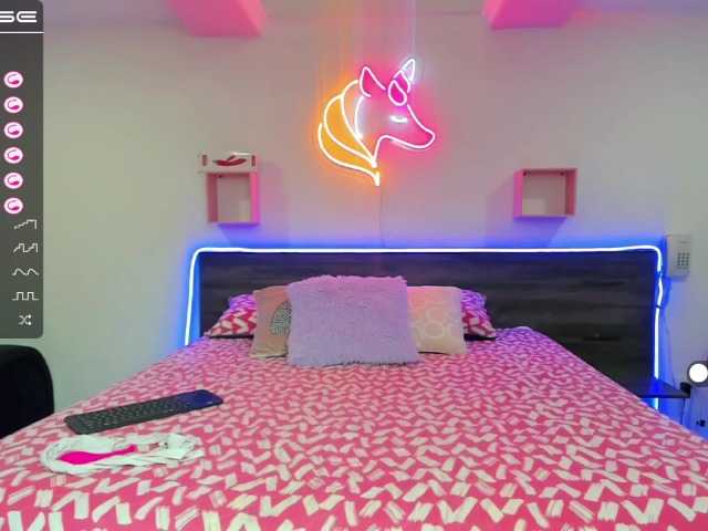 Live sex webcam photo for karol-santos #271231116