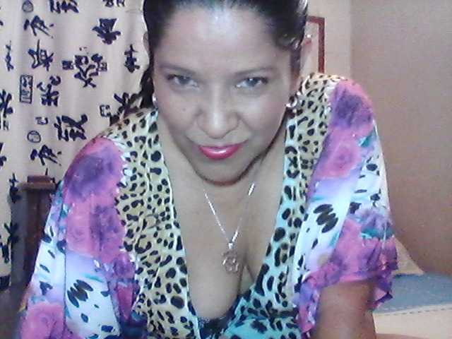 Live sex webcam photo for myDara #271231528