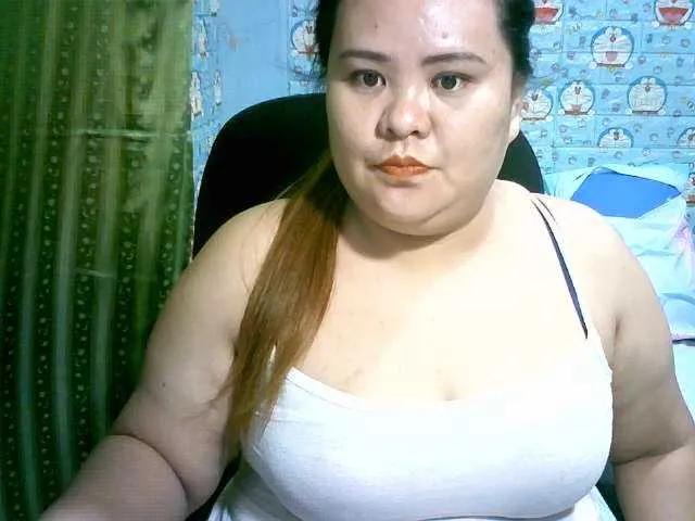 Live sex webcam photo for Asianlyn #271237783