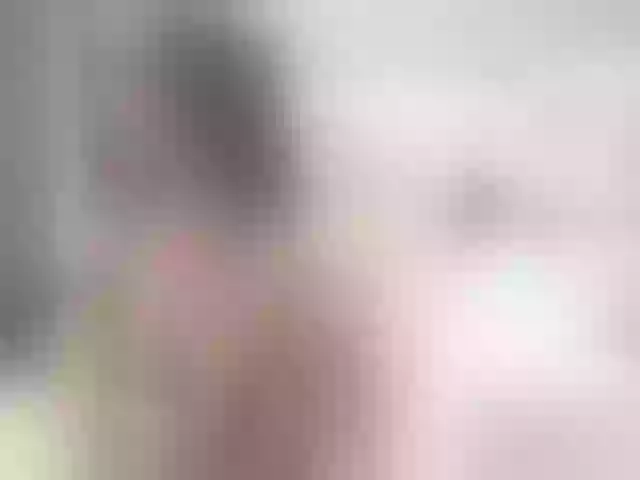 Live sex webcam photo for april-lee #271227129