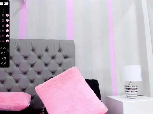 Live sex webcam photo for candy-smith #271241501