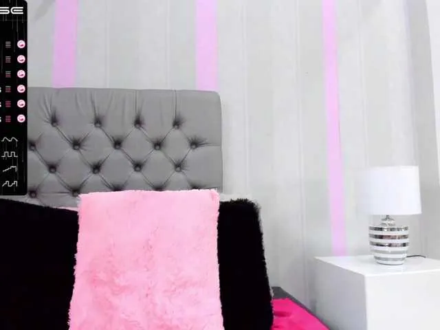 Live sex webcam photo for candy-smith #271247628