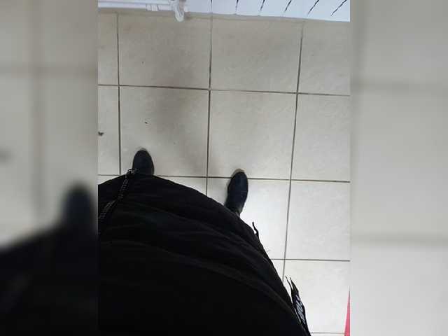 Live sex webcam photo for relishsavor #271247329