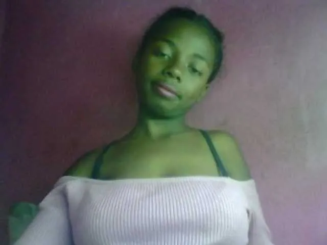 Live sex webcam photo for la-belleblack #271252219
