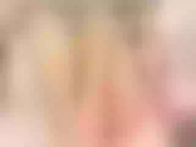 Live sex webcam photo for CarolaSallow #271241033
