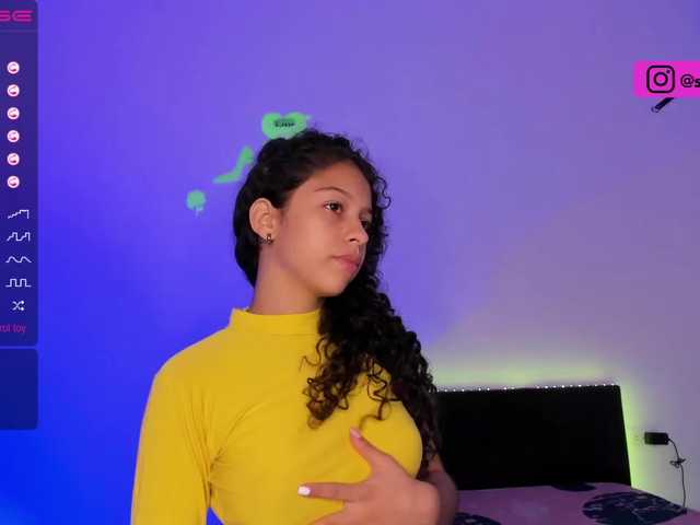 Live sex webcam photo for sharadreams #271244400