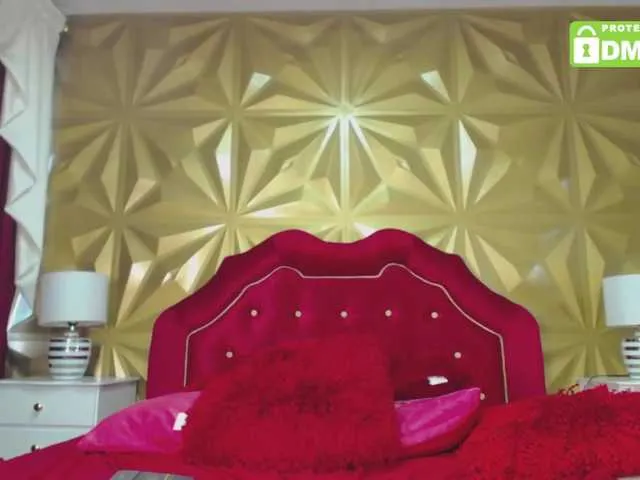 Live sex webcam photo for GabyConnell #271252116