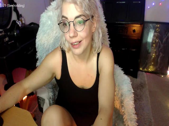 Live sex webcam photo for Alic3Wolf #271252770