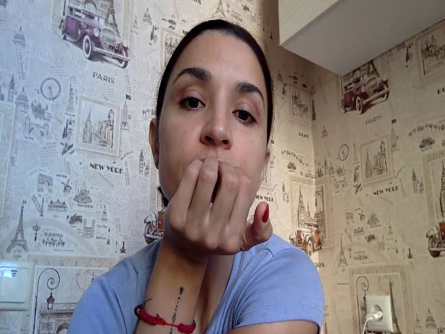 Live sex webcam photo for JolyBoss #271245864