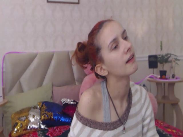 Live sex webcam photo for IrisNichols #271253702