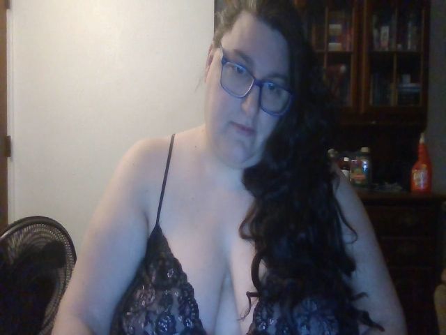 Live sex webcam photo for metalchick420 #271242654
