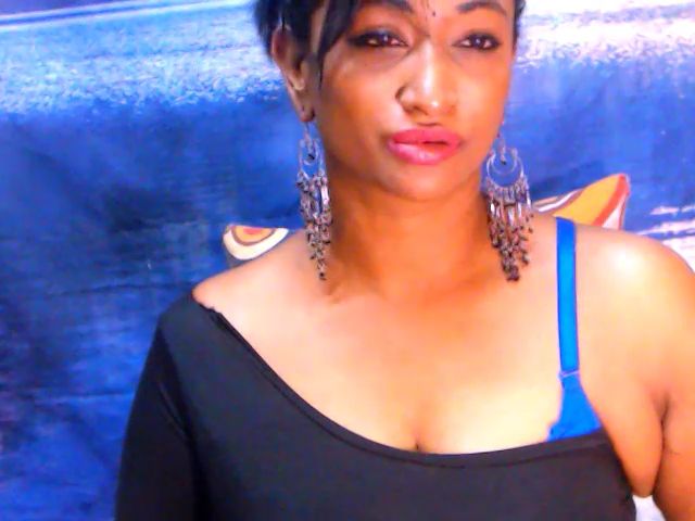 Live sex webcam photo for Indianspicey #271250537