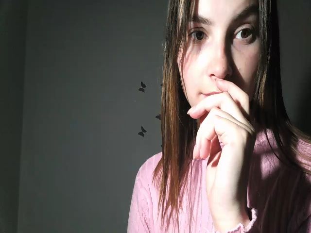 Live sex webcam photo for MisssSun #271249415