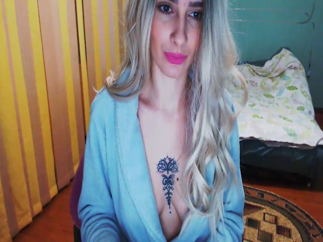 Live sex webcam photo for Miss_Judith #271252793