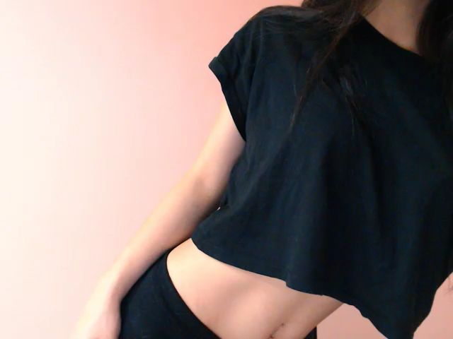 Live sex webcam photo for CuddliesNikki #271242990