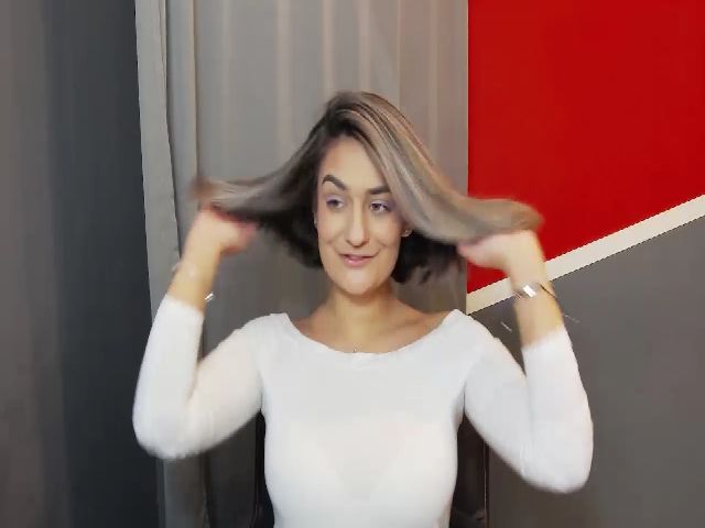 Live sex webcam photo for SecretAmber #271249206