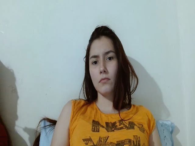 Live sex webcam photo for Girlhot29 #271243186