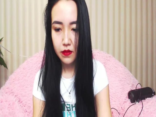 Live sex webcam photo for NiaSan #271242772