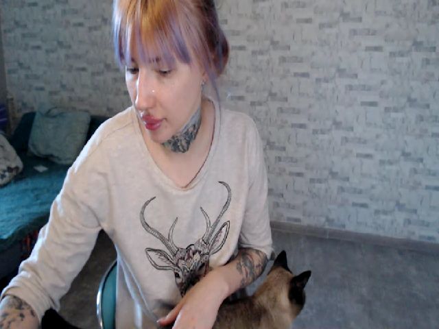 Live sex webcam photo for sexy_succubs #271247017