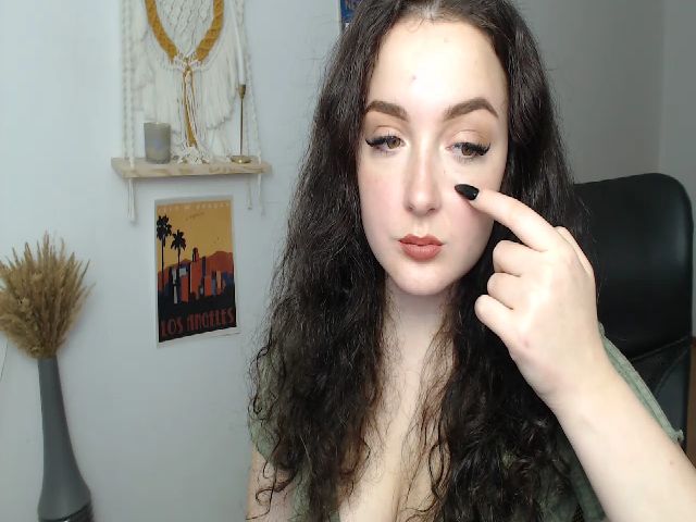 Live sex webcam photo for GloriaSparks #271245816