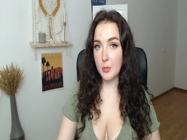 Live sex webcam photo for GloriaSparks #271246931
