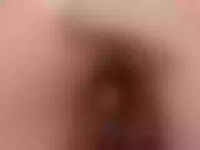Live sex webcam photo for KatieNolan #271250850