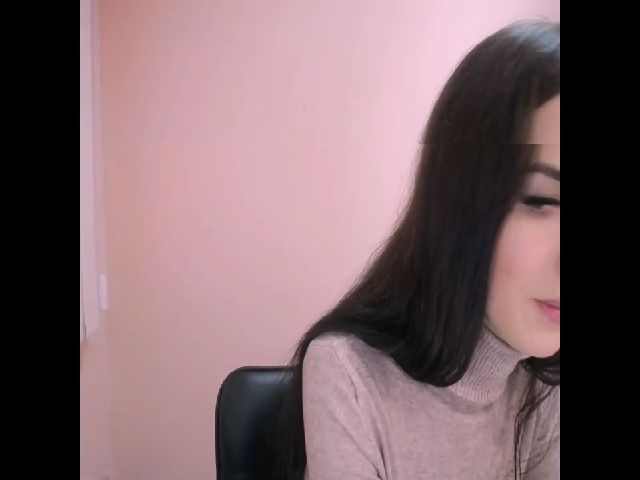 Live sex webcam photo for KatieCute_ #271249185