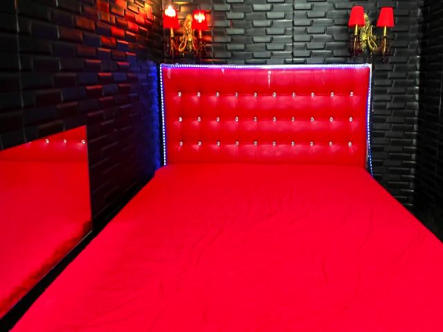 Live sex webcam photo for Cum_Princess_ #271245123