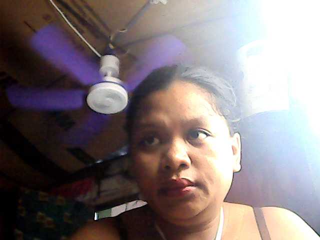 Live sex webcam photo for flirtybabe69 #271241664