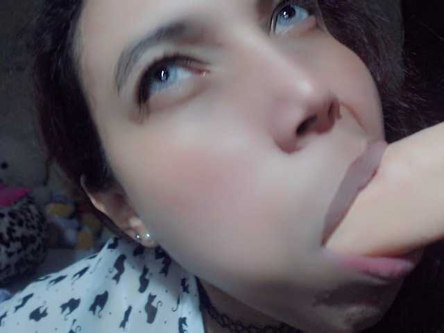 Live sex webcam photo for abby-camstar #271247654