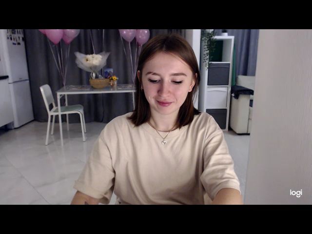 Live sex webcam photo for Chloe_x_x #271252811