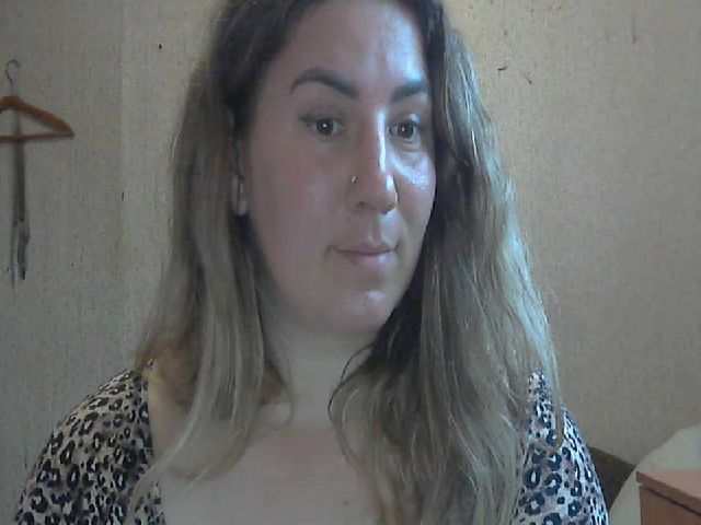 Live sex webcam photo for ChrystalBella #271248679