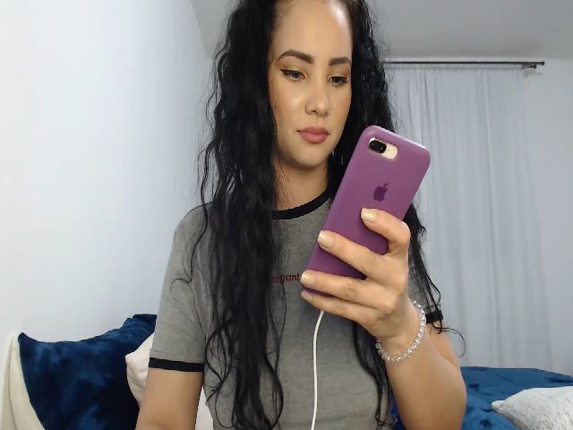 Live sex webcam photo for LatinSex_Xxx #271243136