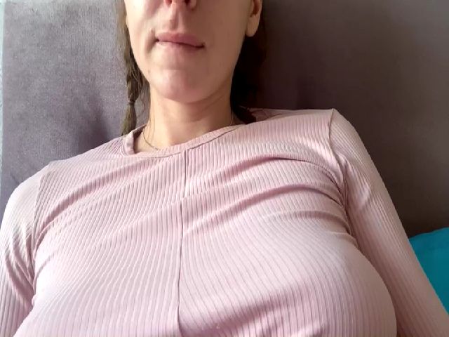 Live sex webcam photo for StarRachel_ #271248453