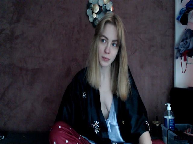 Live sex webcam photo for JanaBella #271250450