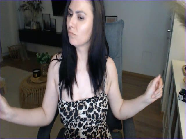 Live sex webcam photo for AddictingJ #271254497