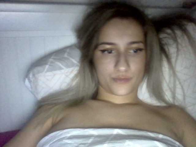 Live sex webcam photo for fuuckksleepp #271241413