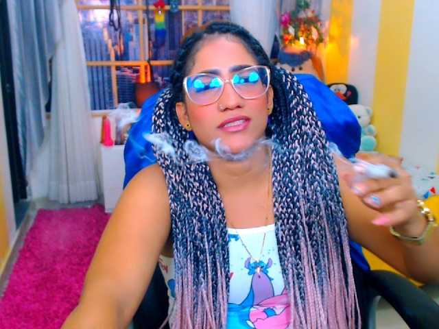 Live sex webcam photo for Eloveskamy #271259496