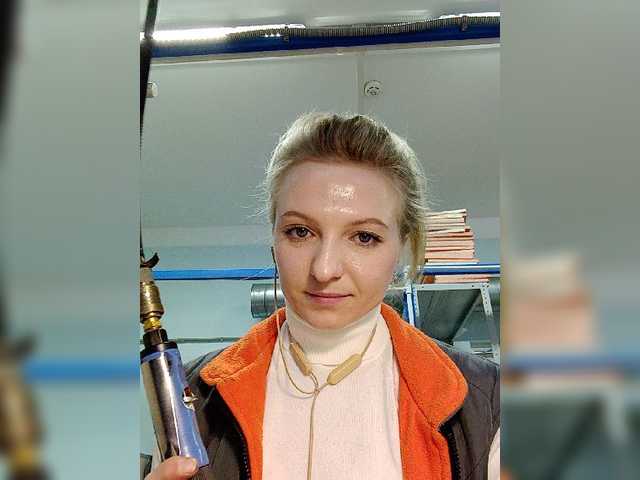 Live sex webcam photo for Anesteishen #271261889