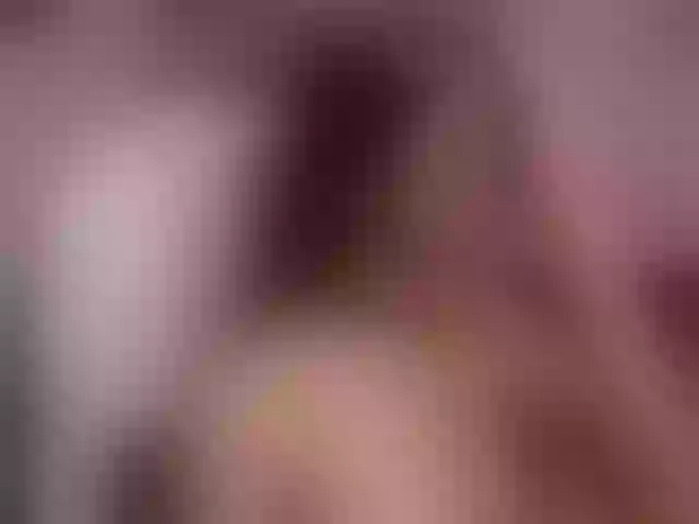 Live sex webcam photo for Sun-kissed1 #271259093