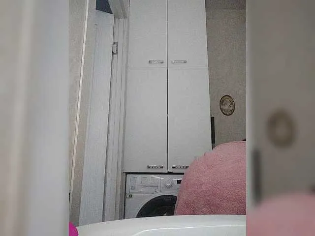 Live sex webcam photo for Marmeladj #271261787