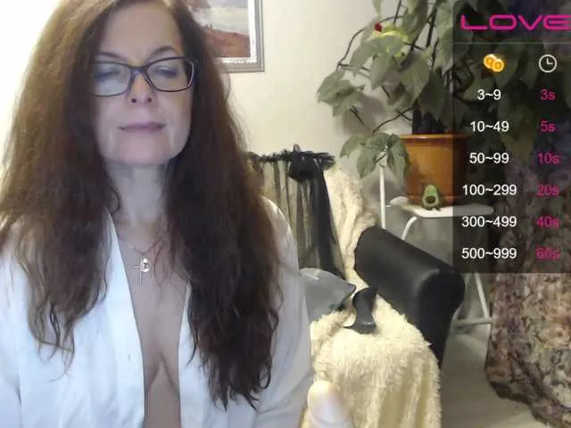 Live sex webcam photo for HelenBerg #271258640