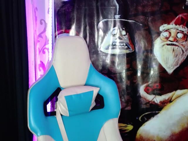 Live sex webcam photo for Cristin_blue #271260390